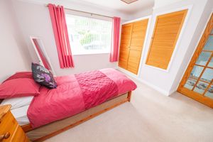 Alderwood Close